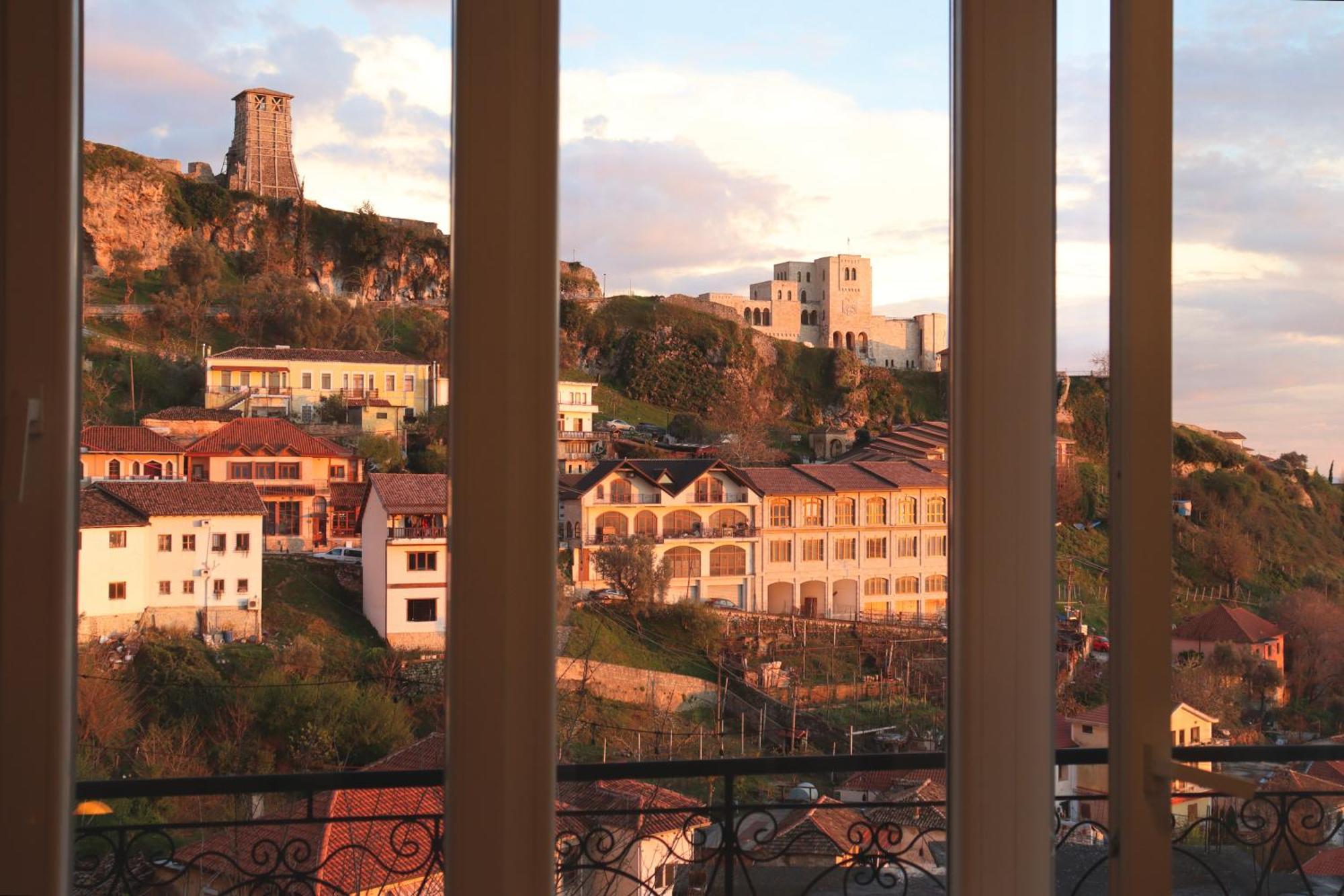 Pisha Panoramic Rooms Krujë Exterior foto