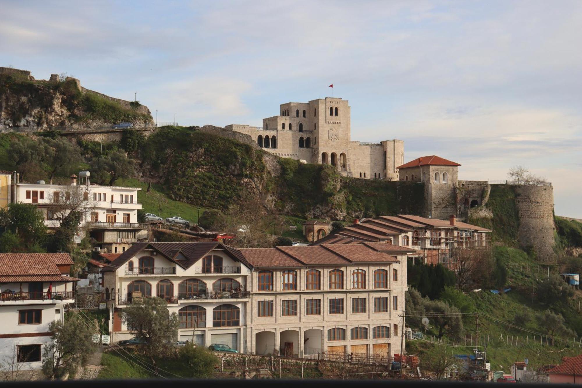 Pisha Panoramic Rooms Krujë Exterior foto
